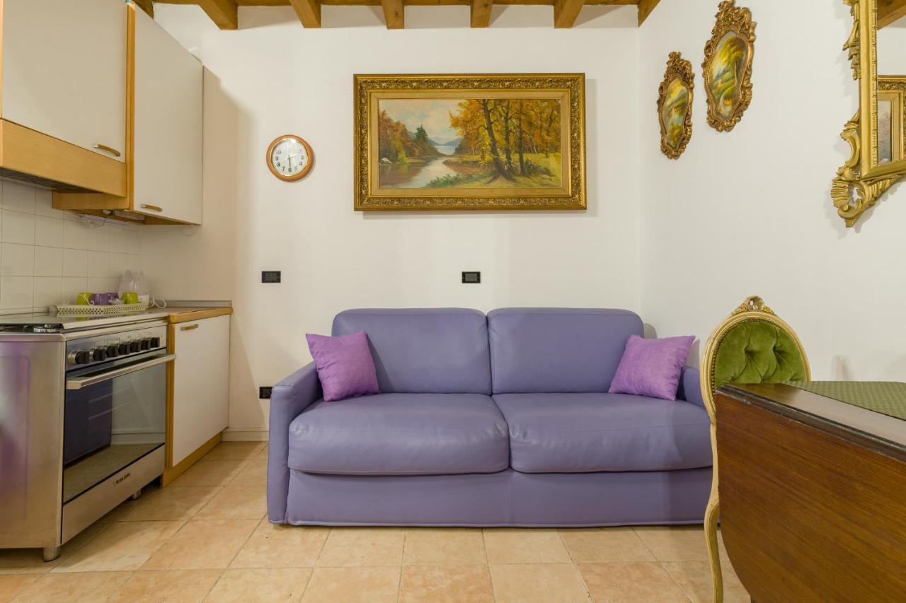 Fairy Studio In Verona Appartement Buitenkant foto